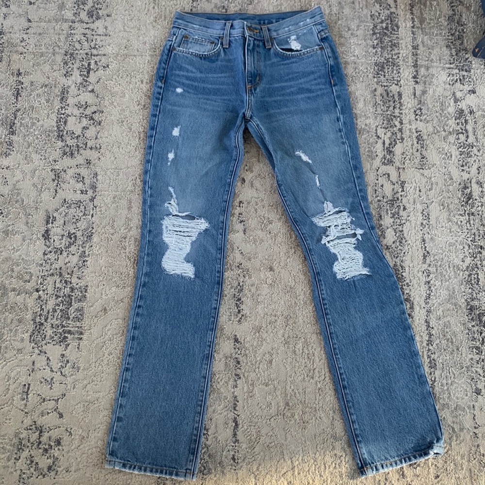 Carmar Light Wash Mom Jean - High Rise